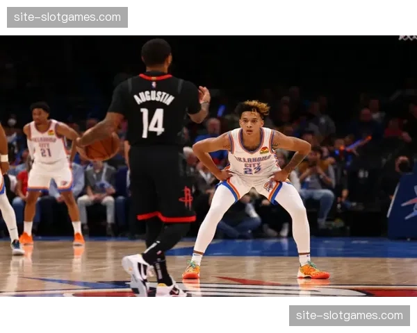 火箭申京背伤影响移动 内线护框效率大幅下降